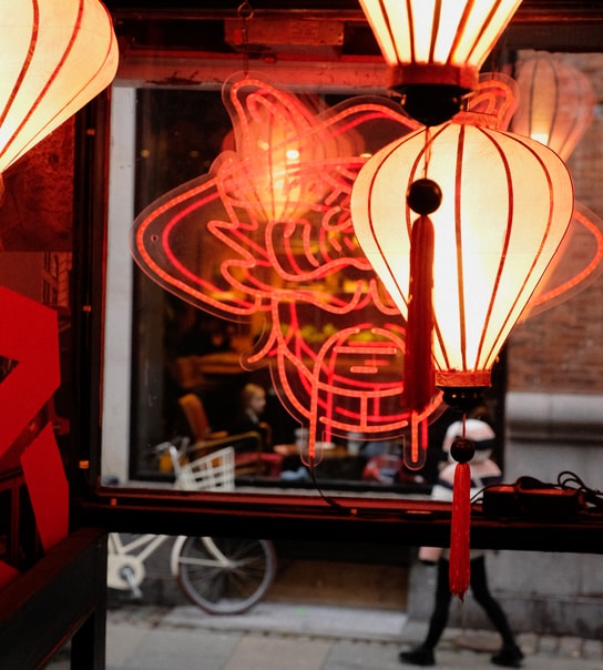 Valgfri Combo @ Banh Banh - Prøv Nudelsalater, Congee el. Banh Mi's