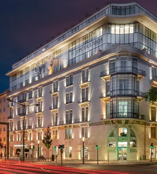 Bo centralt i smukke Lissabon