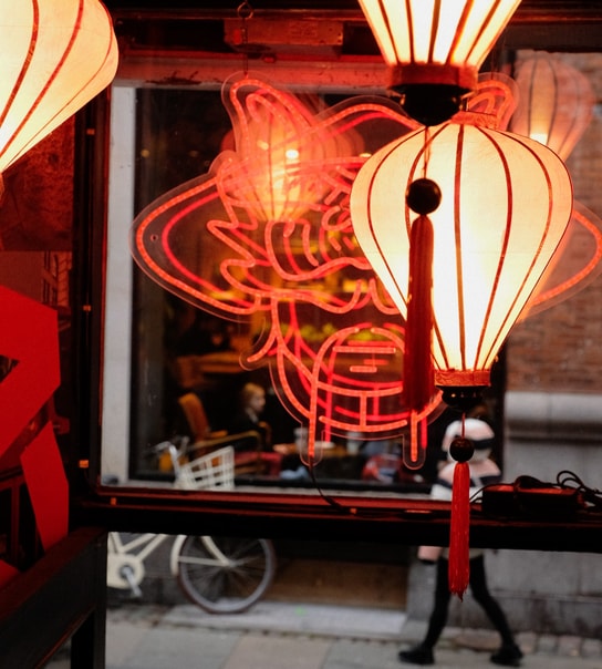 Valgfri Combo @ Banh Banh - Prøv Nudelsalater, Congee el. Banh Mi's