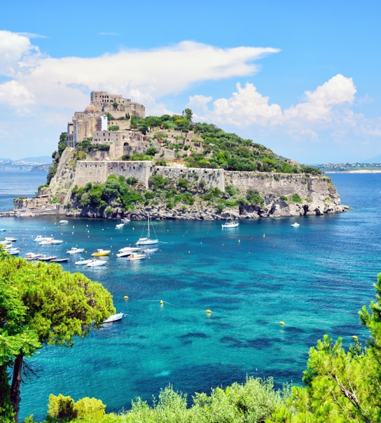 Fortryllende rejse til italiener-øen Ischia