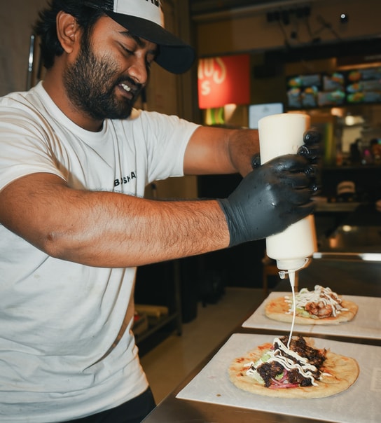 Valgfri Roll @ Badsha - Kvalitetsshawarma Skabt Af Michelin-kok