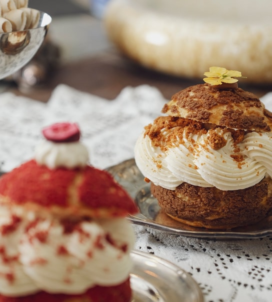 2 Valgfri Fastelavnsboller @ Bake My Day - 100 % Familieejet Kagekunst