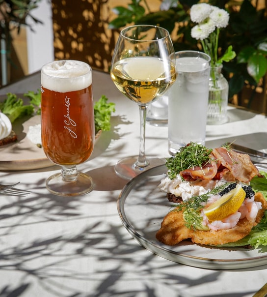 Halv pris på 2 stk. valgfri smørrebrød