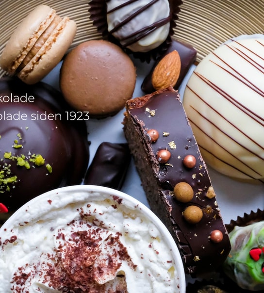 Valgfri Varm Drik + Sød Sag