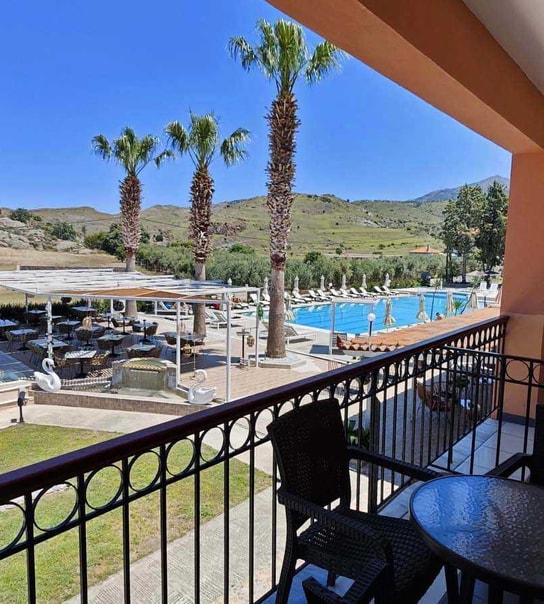 Solferie på Lesvos med Apollo