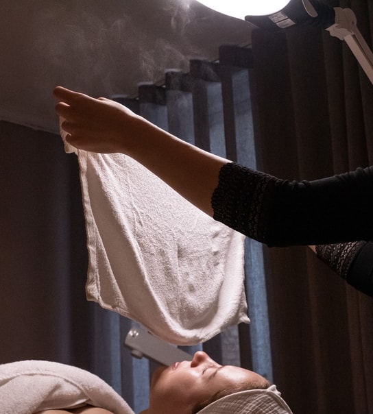 Eksklusiv Ansigtsbehandling - 50 min.