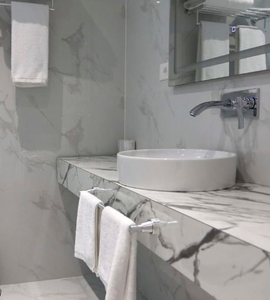 Oplev Albaniens hovedstad: Tirana