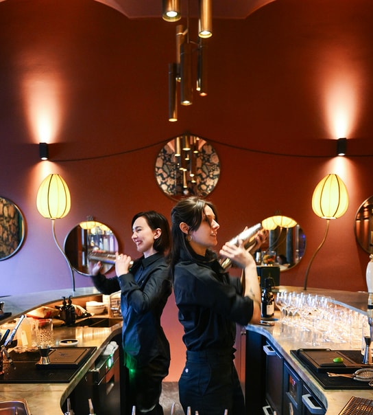 2 Valgfri Cocktails Hos Skjult Bar i Indre By - Oplev Josephine's i Studiestræde