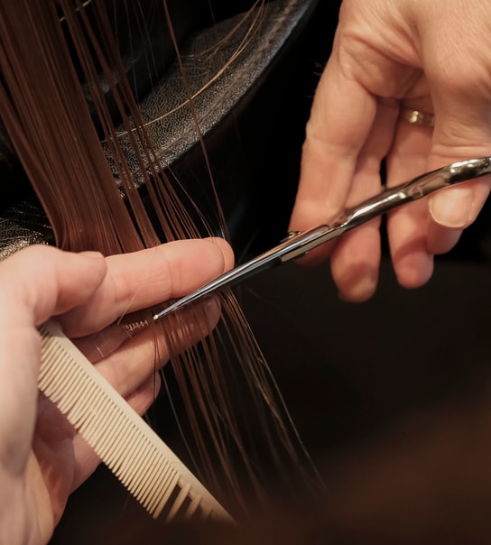 Frisør Pigalle - Klip og Farvning