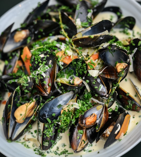 Moules Frites m. Vin/Vand - Restaurant Skovshoved