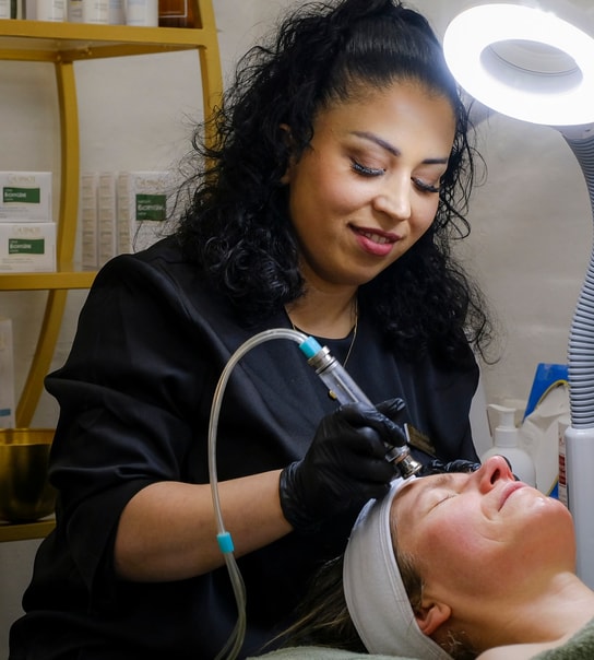 ½ Pris på Ansigtsbehandling