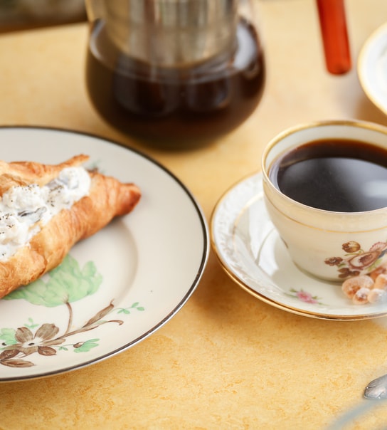 Kaffe + Croissant - Salonen 222