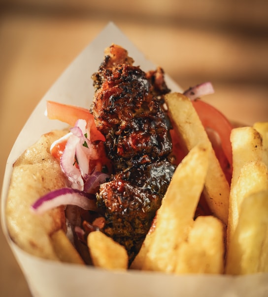 Valgfri Gyros-Combo @ The Greek på Godthåbsvej - Enkelt, Saftigt & Drønlækkert!