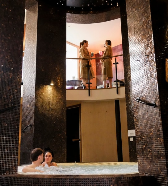 Spa & Saunagus hos Ni'mat Spa