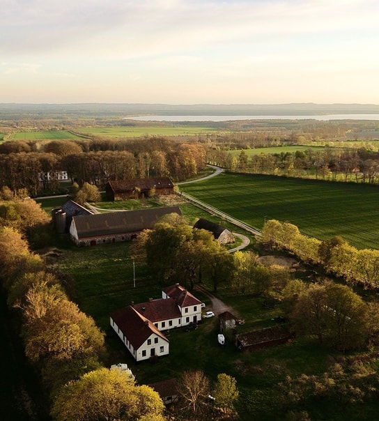 HALV PRIS: Oplev Tullesbo Sätesgård i Skåne
