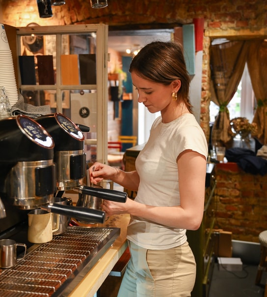 Valgfri Vaffel + Varm Drik