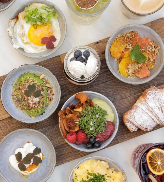 Byg-Selv-Brunch med Slotsudsigt