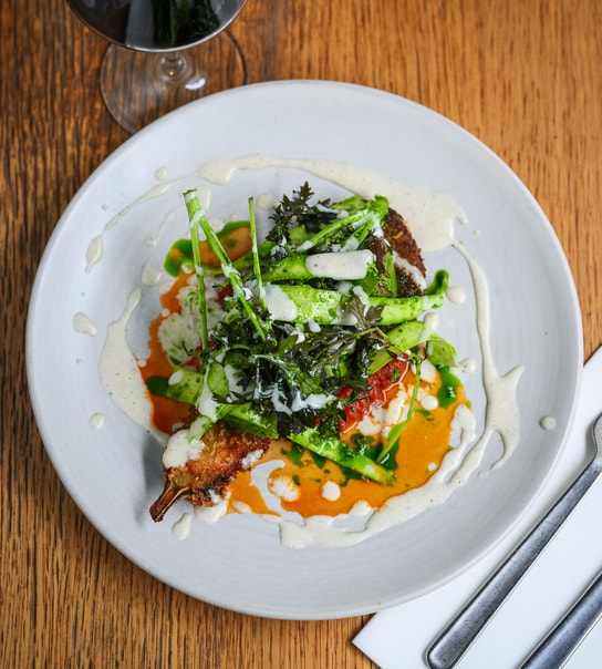 4-Retters Frokostmenu @ THEO - Gennemført Europæisk Bistrostemning