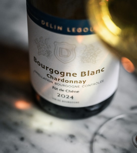 2 Valgfrie Glas @ Bar Somm' - Udforsk Alt Fra De Robuste Røde til De Sprøde Hvide 