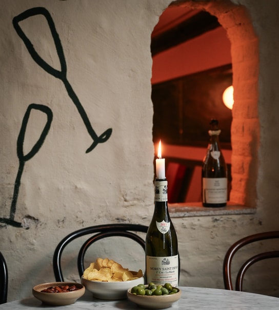 2 Valgfrie Glas @ Bar Somm' - Udforsk Alt Fra De Robuste Røde til De Sprøde Hvide 