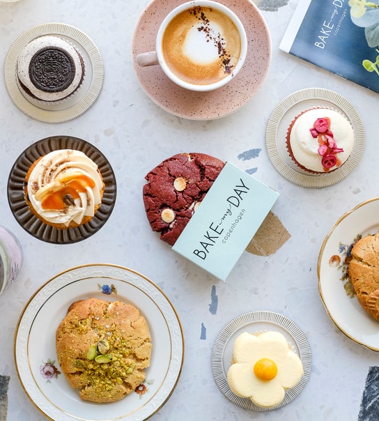 2-for-1 Cookies/Cupcakes @ Bake My Day - 100 % Familieejet Kagekunst