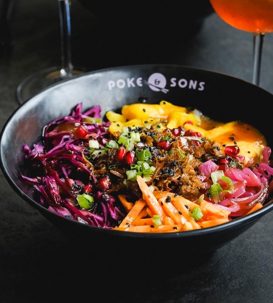 Valgfri Bowl/Bao Buns fra Poké & Sons
