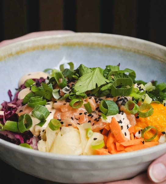 Valgfri Bowl/Bao Buns fra Poké & Sons