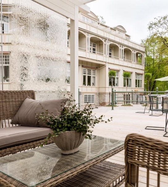 Mössebergs Kurort med spa og middag