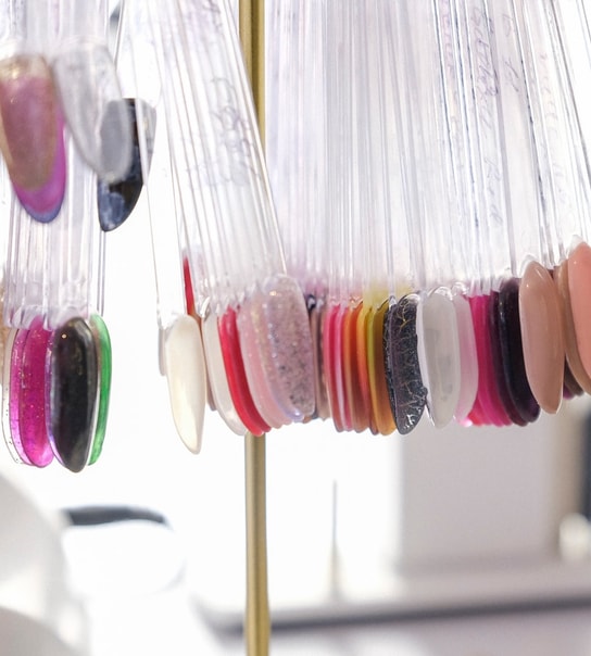 Manicure / Pedicure / Gelé negle
