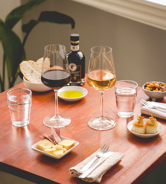 Vin & Tapas @ Matching Grapes på Vesterbro - Gode Glas, Grin & Bidder