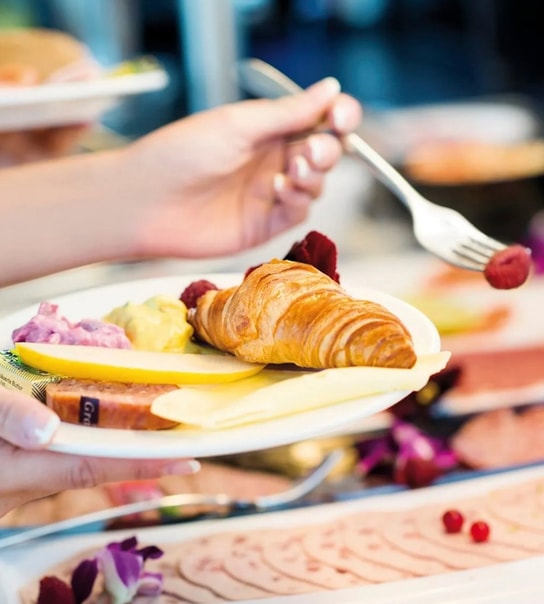 Julemarked i Lübeck - Bo På Hotel IV Jahreszeiten