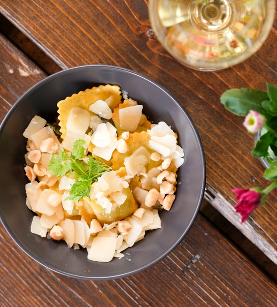 Månedens Menu @ Vinøs - Valgfri 3-Retters På Den Hyggelige Vinbar