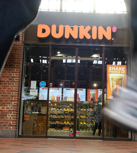 Dunkin' Donuts - 6 Donuts i Æske