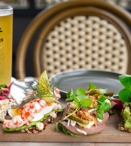 2 Klassiske Smørrebrød - Cafe Nöa’h