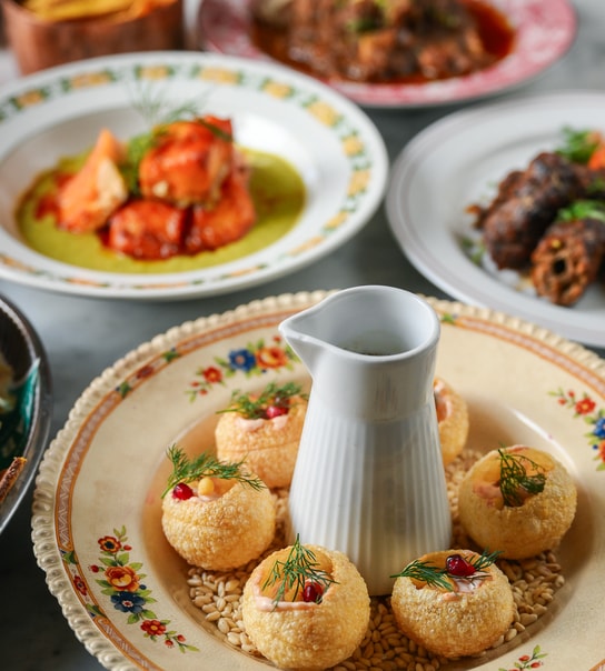 Tastingmenu hos Dhaba Kitchen - Prisvindende Gastronomi fra TV-kok