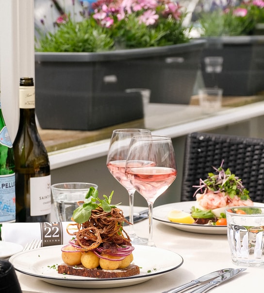 2 stk. Smørrebrød på No. 22 Bistro