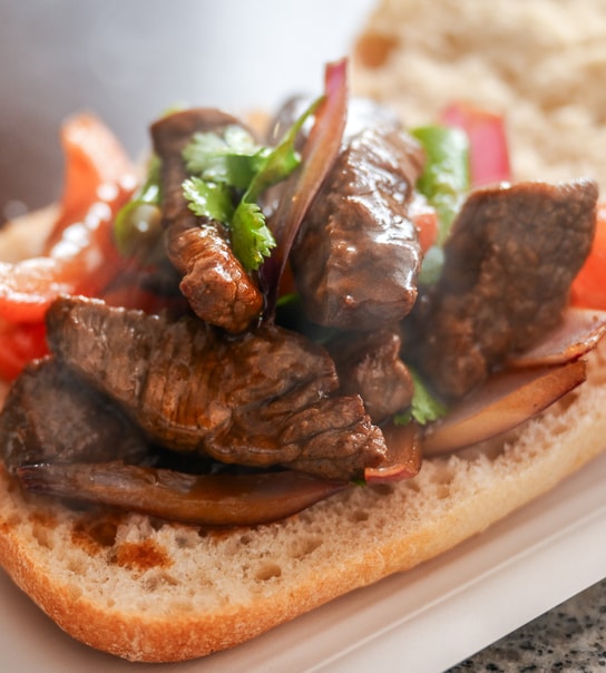 Valgfri Peruviansk Sandwich - Cholito