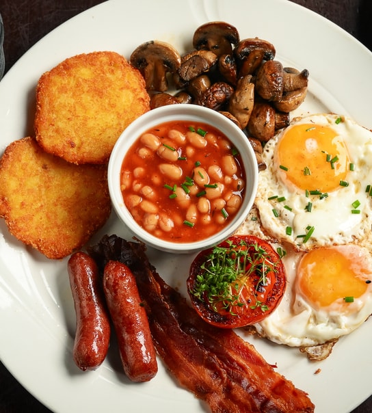 Full English Breakfast på Proud Mary