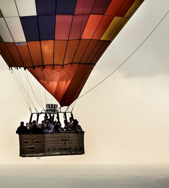 Eventyrlysten? Flyv i luftballon