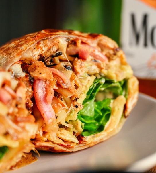 Valgfri Burrito + Salsa - Poco Picante