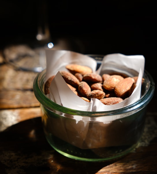 2 Valgfri Gin&Tonic + Snacks @ Two Socks - Gennemført, Dansk Ginnørderi