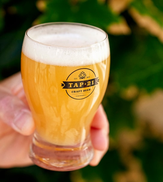 Valgfrit Tastingbræt m. 5 Øl + Valgfri Snack @ Tap 21 - Alverdens Specialøl Fra Hanen På Frederiksberg