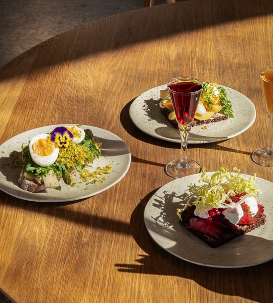 2 Valgfri Stykker Smørrebrød på Væksthuset
