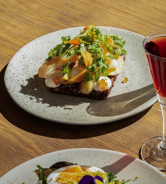 2 Valgfri Stykker Smørrebrød på Væksthuset