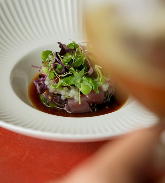 5-Retters frokostmenu - skarp & asiatisk inspireret på SUKAIBA