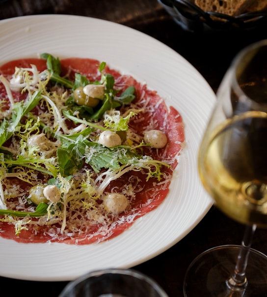4-Retters Italiensk Gastronomi & Vinmenu | Como Indre By & FRB