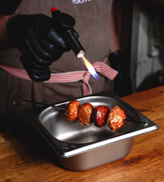 Frit valg på ALT @ ROOTS på Østerbro - Ægte, Rodfaste Produkter. Ingen Smutveje