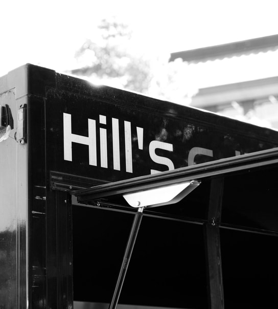 Smashburger + crispers valgfri dip @ Hill’s Grill – Streetfood Fra Grillen