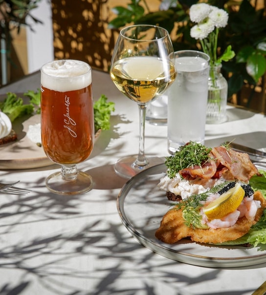 Halv pris på 2 stk. valgfrie smørrebrød
