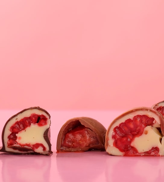 NYHED: Håndlavede chokoladebær fra Velvet Berries